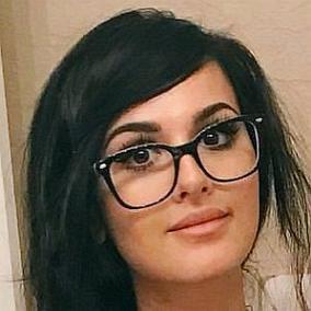 facts on SSSniperWolf