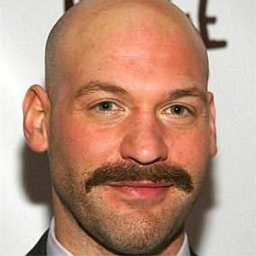 facts on Corey Stoll
