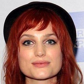 facts on Alison Sudol
