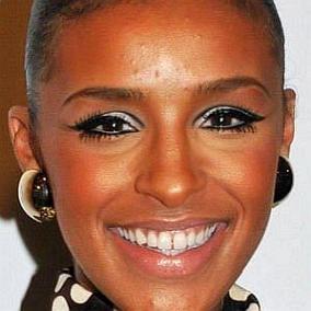 facts on Melody Thornton