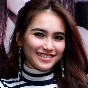 facts on Ayu Ting Ting