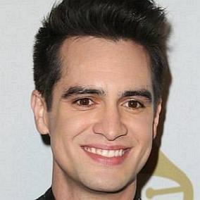facts on Brendon Urie