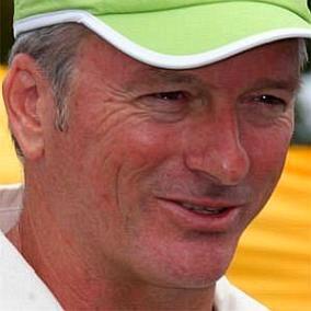 facts on Steve Waugh