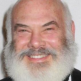 Andrew Weil facts