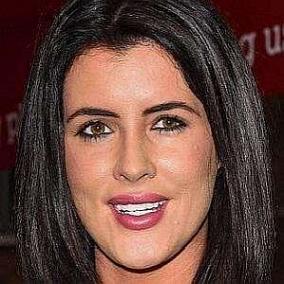 facts on Helen Wood